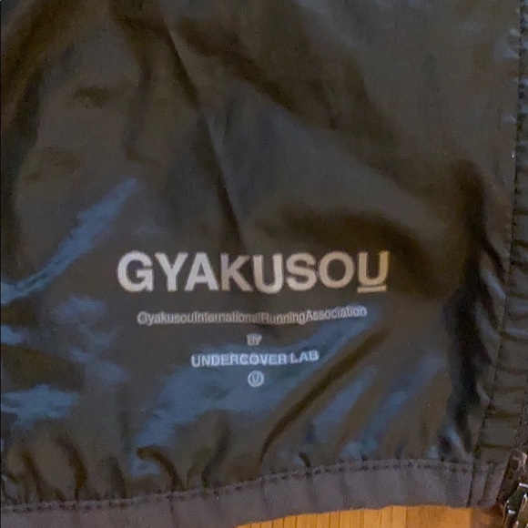 Nike Aeroloft runnjng Vests ( Gyakusou + normal) - Picture 3 of 9